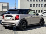 2022 MINI Hatch D Sedan for sale, Japanese used car export - photo 6 of 24 | GULJI TRADERS