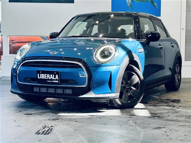 2022 MINI Hatch Sedan for sale, Japanese used car export - photo 1 of 24 | GULJI TRADERS