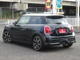 2022 MINI Hatch Black Sedan for sale, Japanese used car export - photo 2 of 10 | GULJI TRADERS