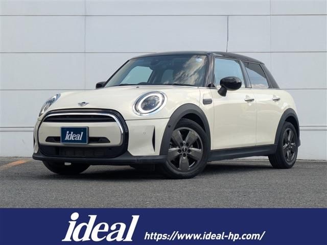 2022 MINI Hatch - photo 1 2022 MINI Hatch Sedan for sale, Japanese used car export - photo 1 of 27 | GULJI TRADERS