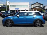 2022 MINI Hatch COOPER D Sedan for sale, Japanese used car export - photo 2 of 30 | GULJI TRADERS