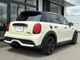 2022 MINI Hatch Sedan for sale, Japanese used car export - photo 3 of 9 | GULJI TRADERS
