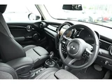 2022 MINI Hatch Sedan for sale, Japanese used car export - photo 4 of 9 | GULJI TRADERS