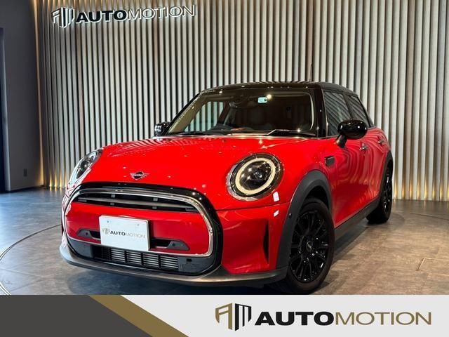 2022 MINI Hatch - photo 1 2022 MINI Hatch Other Sedan for sale, Japanese used car export - photo 1 of 6 | GULJI TRADERS