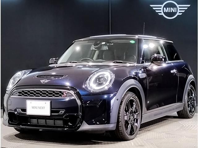 2022 MINI Hatch DCT - photo 1 2022 MINI Hatch DCT Sedan for sale, Japanese used car export - photo 1 of 9 | GULJI TRADERS