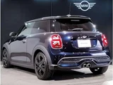 2022 MINI Hatch DCT Sedan for sale, Japanese used car export - photo 2 of 9 | GULJI TRADERS