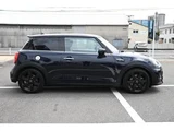 2022 MINI Hatch Sedan for sale, Japanese used car export - photo 5 of 8 | GULJI TRADERS
