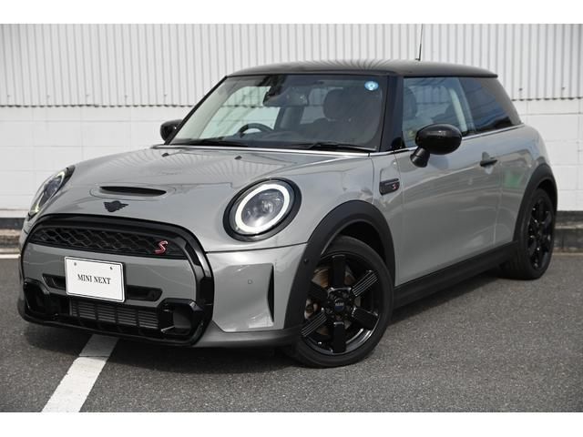 2022 MINI Hatch Sedan for sale, Japanese used car export - photo 1 of 8 | GULJI TRADERS