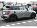 2022 MINI Hatch Sedan for sale, Japanese used car export - photo 6 of 8 | GULJI TRADERS