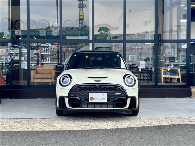 2023 MINI Hatch White Sedan for sale, Japanese used car export | GULJI TRADERS