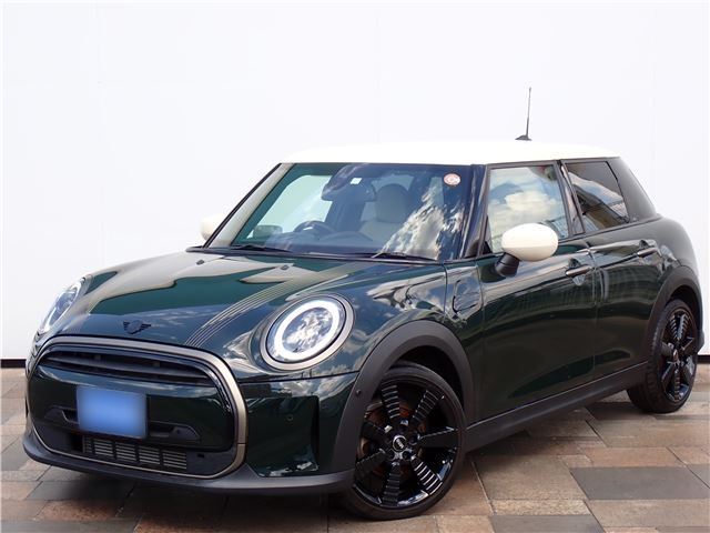 2023 MINI Hatch Cooper Resolute Edition 5-door Special Edition Green Sedan for sale, Japanese used car export | GULJI TRADERS