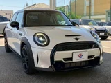 2023 MINI Hatch COOPER SD PREMIUM PLUSPKG Other Sedan for sale, Japanese used car export - photo 11 of 20 | GULJI TRADERS