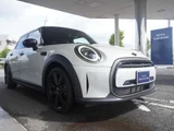 2023 MINI Hatch White Sedan for sale, Japanese used car export - photo 4 of 38 | GULJI TRADERS