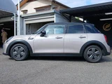 2023 MINI Hatch Cooper D Premium Plus Line Other Sedan for sale, Japanese used car export - photo 20 of 50 | GULJI TRADERS