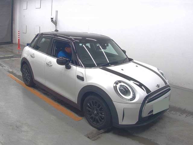 2023 MINI Hatch White Sedan for sale, Japanese used car export | GULJI TRADERS
