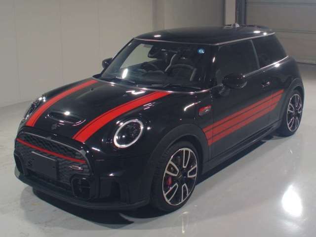 2023 MINI Hatch - photo 1 2023 MINI Hatch Black Sedan for sale, Japanese used car export - photo 1 of 8 | GULJI TRADERS