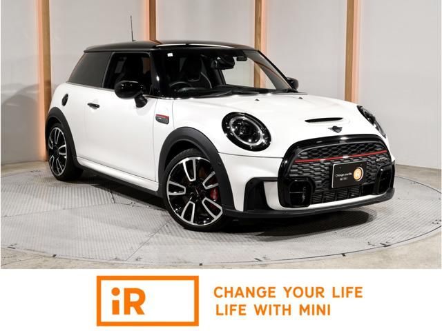 2023 MINI Hatch - photo 1 2023 MINI Hatch White Sedan for sale, Japanese used car export - photo 1 of 18 | GULJI TRADERS