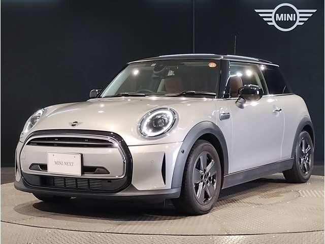 2023 MINI Hatch - photo 1 2023 MINI Hatch Other Sedan for sale, Japanese used car export - photo 1 of 9 | GULJI TRADERS