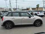 2023 MINI Hatch Cooper D Premium Plus Package Gray Sedan for sale, Japanese used car export - photo 4 of 9 | GULJI TRADERS