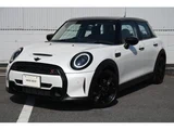 2023 MINI Hatch White Sedan for sale, Japanese used car export - photo 1 of 8 | GULJI TRADERS
