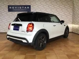 2023 MINI Hatch Cooper D, one owner, clean White Sedan for sale, Japanese used car export - photo 2 of 9 | GULJI TRADERS