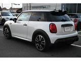 2023 MINI Hatch White Sedan for sale, Japanese used car export - photo 8 of 8 | GULJI TRADERS