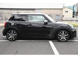 2023 MINI Hatch Black Sedan for sale, Japanese used car export - photo 5 of 8 | GULJI TRADERS