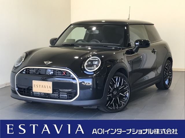 2024 MINI Hatch Cooper S Favorite Trim AIS Appraisal - photo 1 2024 MINI Hatch Cooper S Favorite Trim AIS Appraisal Black Sedan for sale, Japanese used car export - photo 1 of 42 | GULJI TRADERS