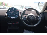 2024 MINI Hatch Countryman D Apple CarPlay compatible navigation &amp; camera Silver SUV for sale, Japanese used car export - photo 18 of 59 | GULJI TRADERS