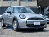 2024 MINI Hatch COOPER C Essential TRIM RHD Other Sedan for sale, Japanese used car export - photo 13 of 48 | GULJI TRADERS