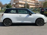 2024 MINI Hatch COOPER SE AT 2WD Sedan for sale, Japanese used car export - photo 16 of 22 | GULJI TRADERS