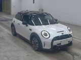 2024 MINI Hatch Cooper S White Sedan for sale, Japanese used car export - photo 1 of 6 | GULJI TRADERS