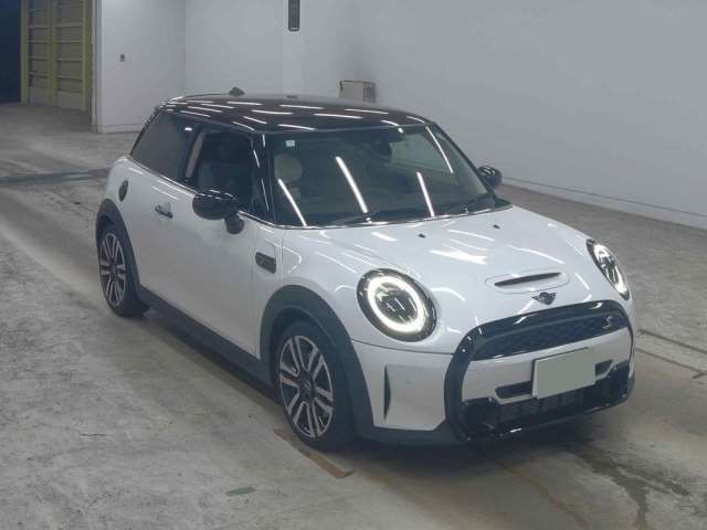 2024 MINI Hatch Cooper S White Sedan for sale, Japanese used car export | GULJI TRADERS