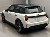 2024 MINI Hatch Cooper S Classic Trim White Sedan for sale, Japanese used car export - photo 4 of 13 | GULJI TRADERS