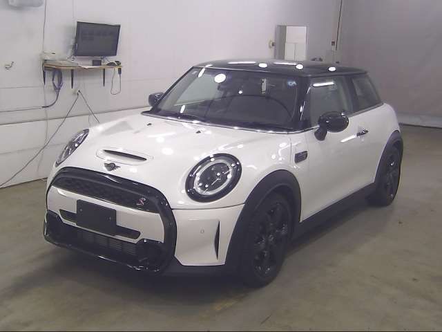 2024 MINI Hatch Cooper S Pearl Sedan for sale, Japanese used car export | GULJI TRADERS