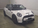 2024 MINI Hatch Cooper S Pearl Sedan for sale, Japanese used car export - photo 2 of 7 | GULJI TRADERS