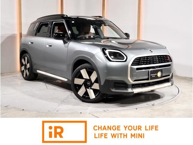 2024 MINI Hatch S ALL4 DCT 4WD Other Sedan for sale, Japanese used car export - photo 1 of 18 | GULJI TRADERS