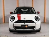 2024 MINI Hatch Cooper S 3-door DCT White Sedan for sale, Japanese used car export - photo 8 of 18 | GULJI TRADERS