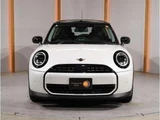 2024 MINI Hatch Cooper C 3-door DCT White Sedan for sale, Japanese used car export - photo 8 of 18 | GULJI TRADERS
