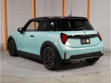 2024 MINI Hatch Cooper S 3-door DCT Green Sedan for sale, Japanese used car export - photo 2 of 18 | GULJI TRADERS