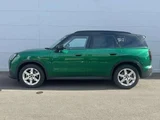 2024 MINI Hatch Countryman D Classic Trim Other SUV for sale, Japanese used car export - photo 4 of 9 | GULJI TRADERS