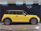 2024 MINI Hatch Cooper S Classic Trim Other Sedan for sale, Japanese used car export - photo 7 of 9 | GULJI TRADERS