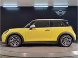 2024 MINI Hatch Cooper S Classic Trim Other Sedan for sale, Japanese used car export - photo 8 of 9 | GULJI TRADERS