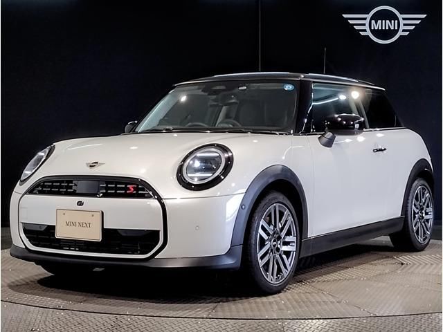 2024 MINI Hatch Cooper S Classic Trim Other Sedan for sale, Japanese used car export - photo 1 of 9 | GULJI TRADERS