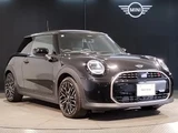 2024 MINI Hatch Cooper S Favorite Trim Other Sedan for sale, Japanese used car export - photo 6 of 9 | GULJI TRADERS