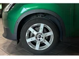 2024 MINI Hatch Countryman D 1 owner Green SUV for sale, Japanese used car export - photo 3 of 9 | GULJI TRADERS