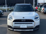 2024 MINI Hatch Countryman D Favourite Other SUV for sale, Japanese used car export - photo 2 of 8 | GULJI TRADERS