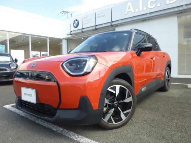 2024 MINI Hatch Aceman SE Classic Trim Red Sedan for sale, Japanese used car export | GULJI TRADERS