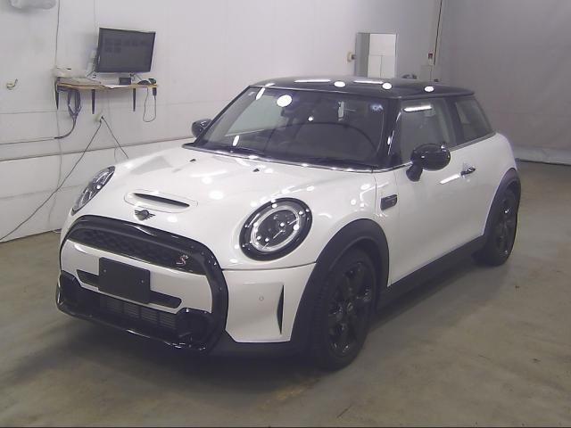 2024 MINI Hatch Cooper S Pearl Sedan for sale, Japanese used car export | GULJI TRADERS