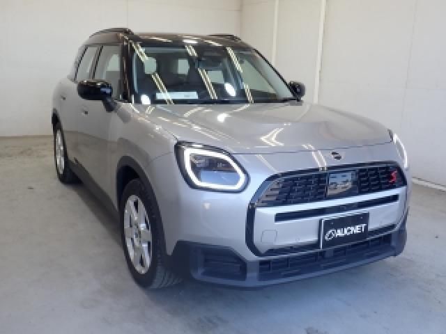2024 MINI Hatch Countryman S All 4 Silver SUV for sale, Japanese used car export - photo 1 of 6 | GULJI TRADERS